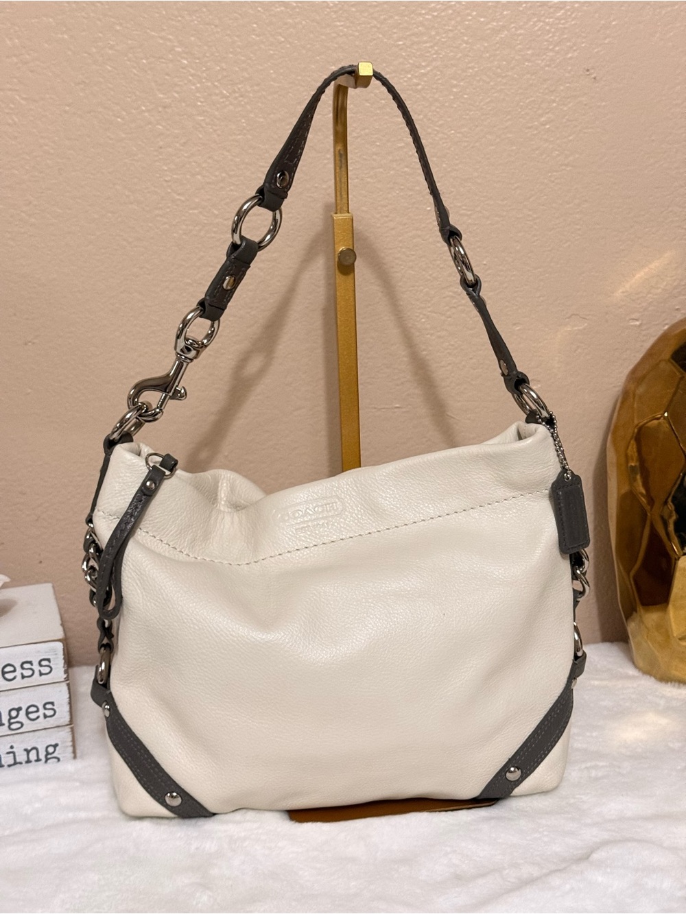 Coach White Leather Shoulder Bag with gray Accents - Picture 9 of 17